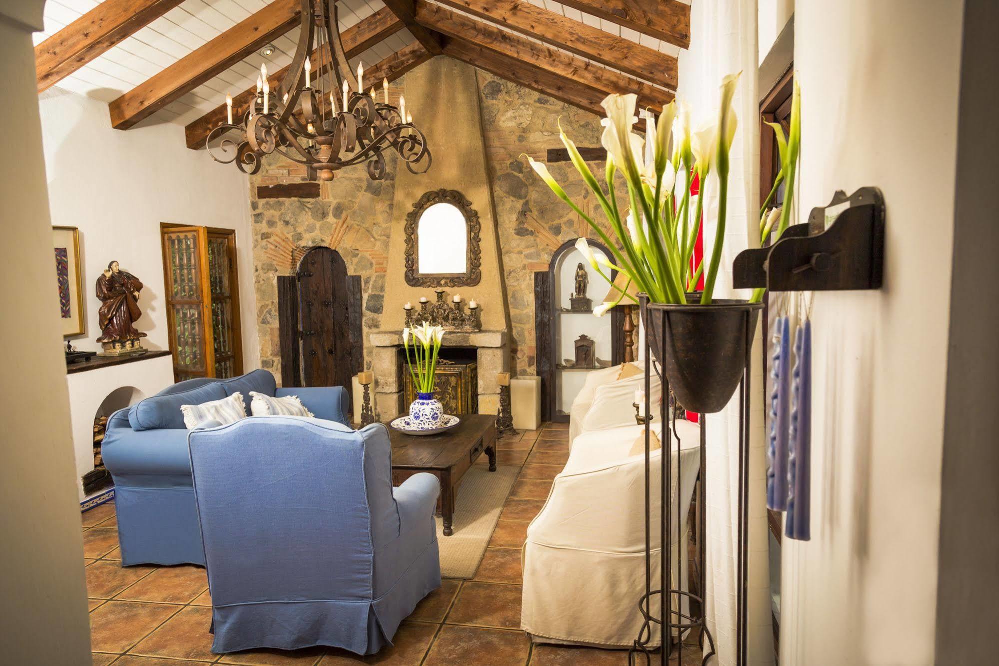אנטיגואה גואטמלה Casa Encantada By Porta Hotels מראה חיצוני תמונה